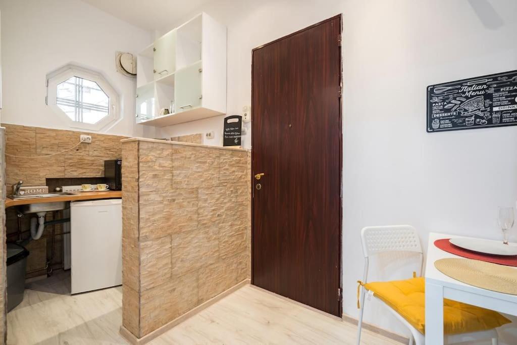Galaxy Studio Near Bucharest Old Town Екстер'єр фото